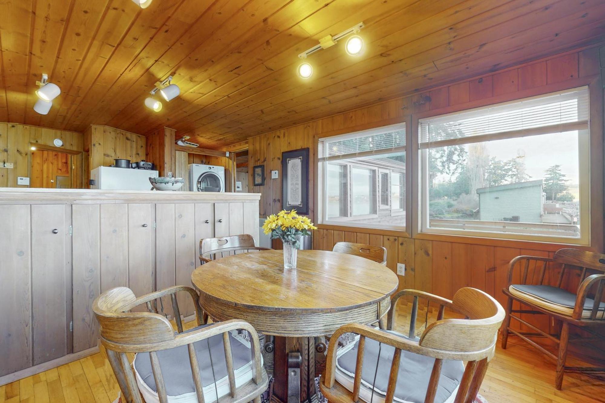 The Cabin At Penn Cove Coveland Eksteriør billede